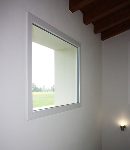 finestra in pvc 80