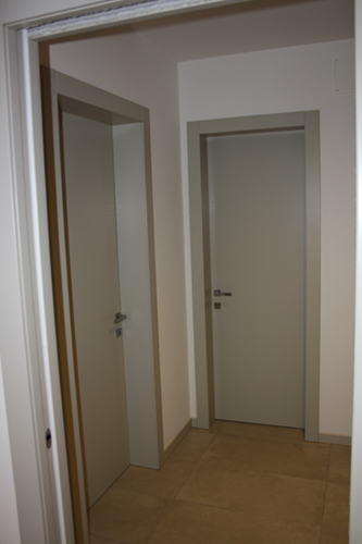 porta in legno lamellare