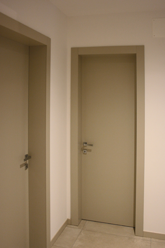 porta in legno lamellare