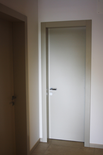 porta in legno lamellare